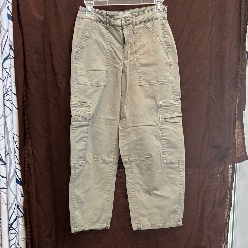 Universal Thread Khaki Utility Cargo Pants